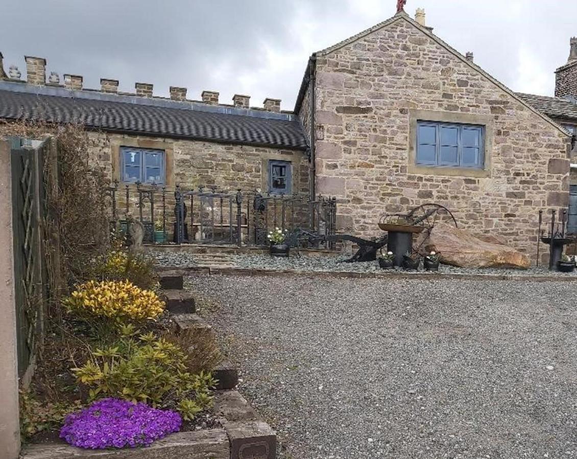 Peak District Cottage Set In 5 Acres Near Buxton Бакстон Экстерьер фото